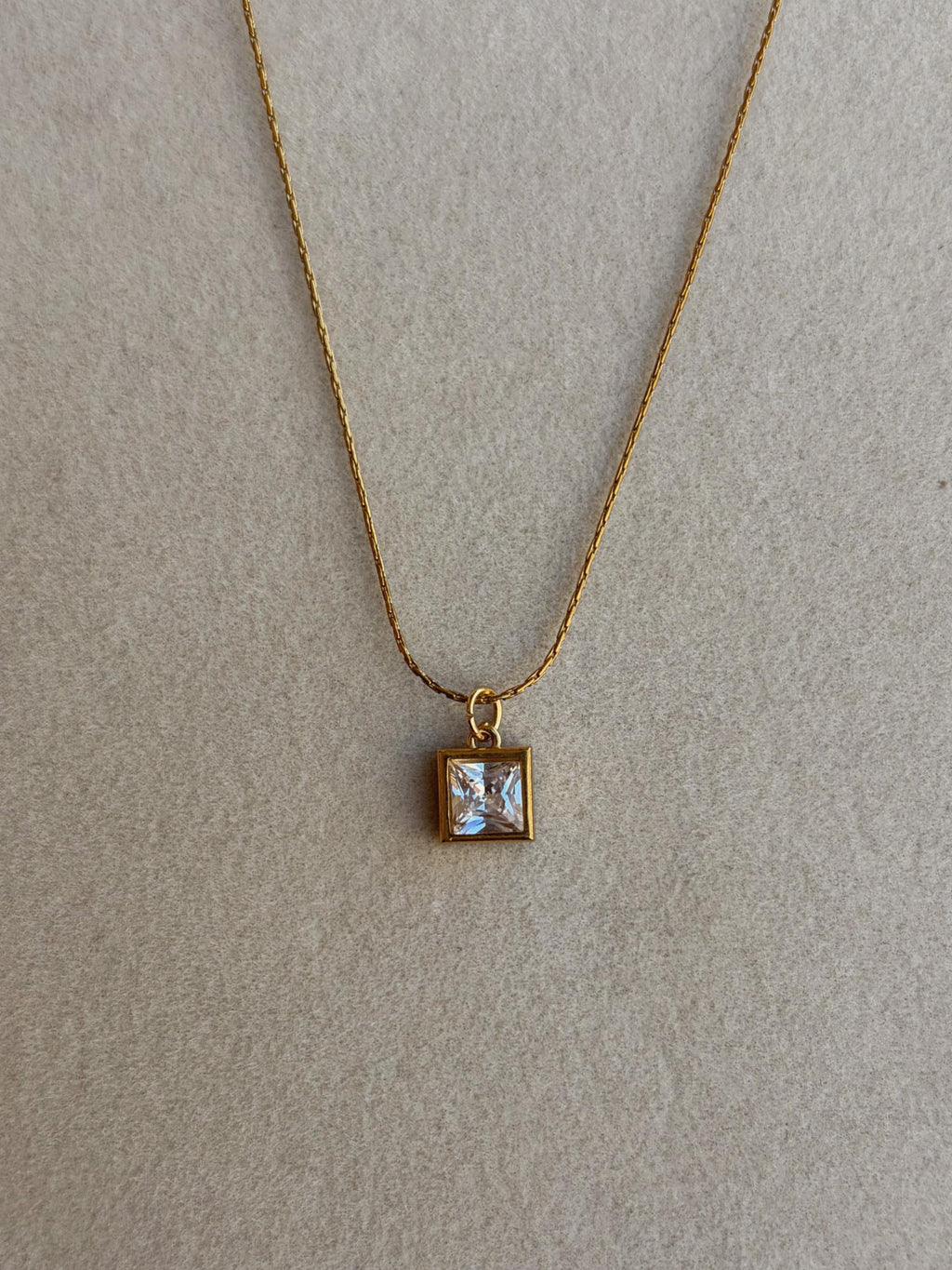 Nova Necklace