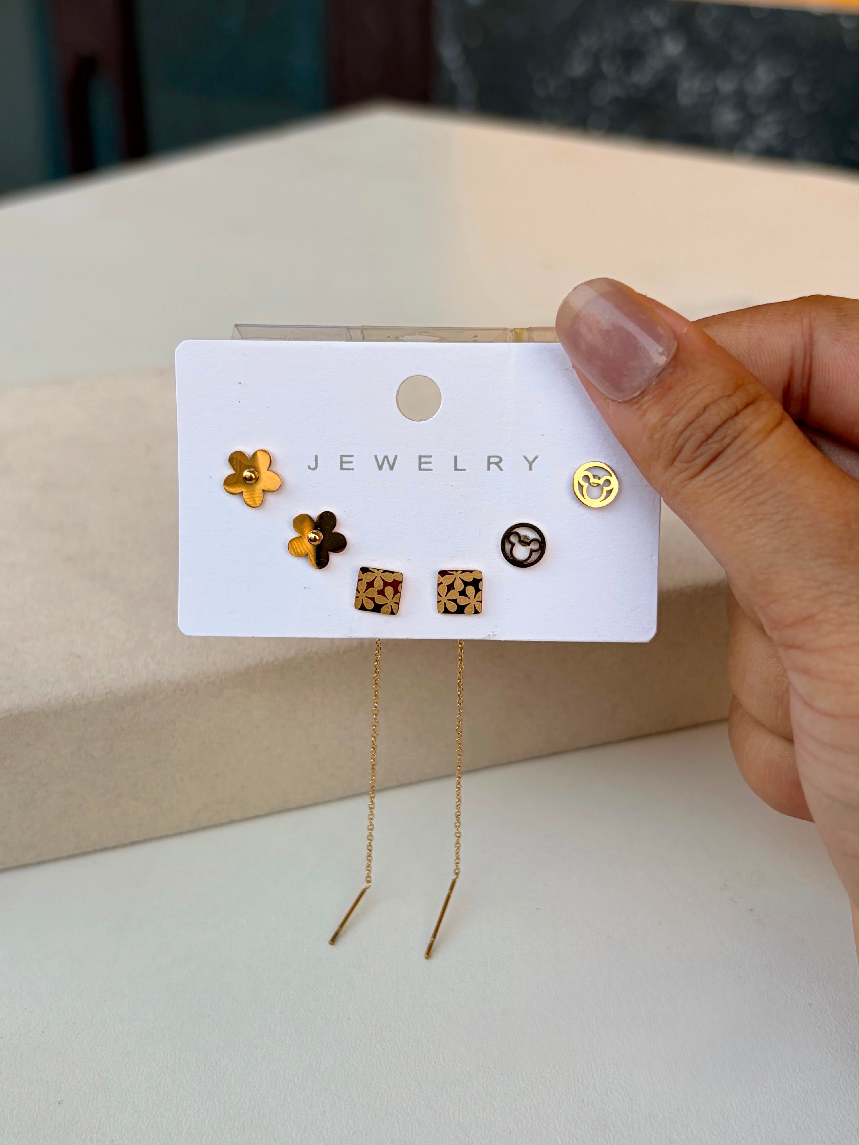 Earrings set