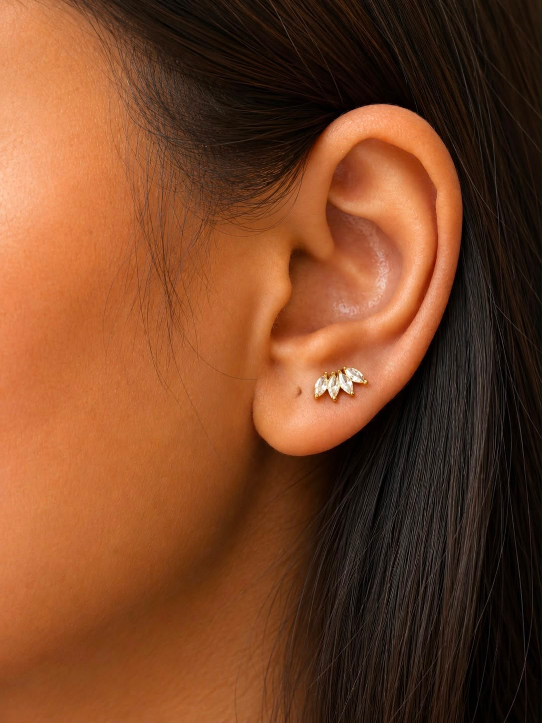 Petals ball back studs