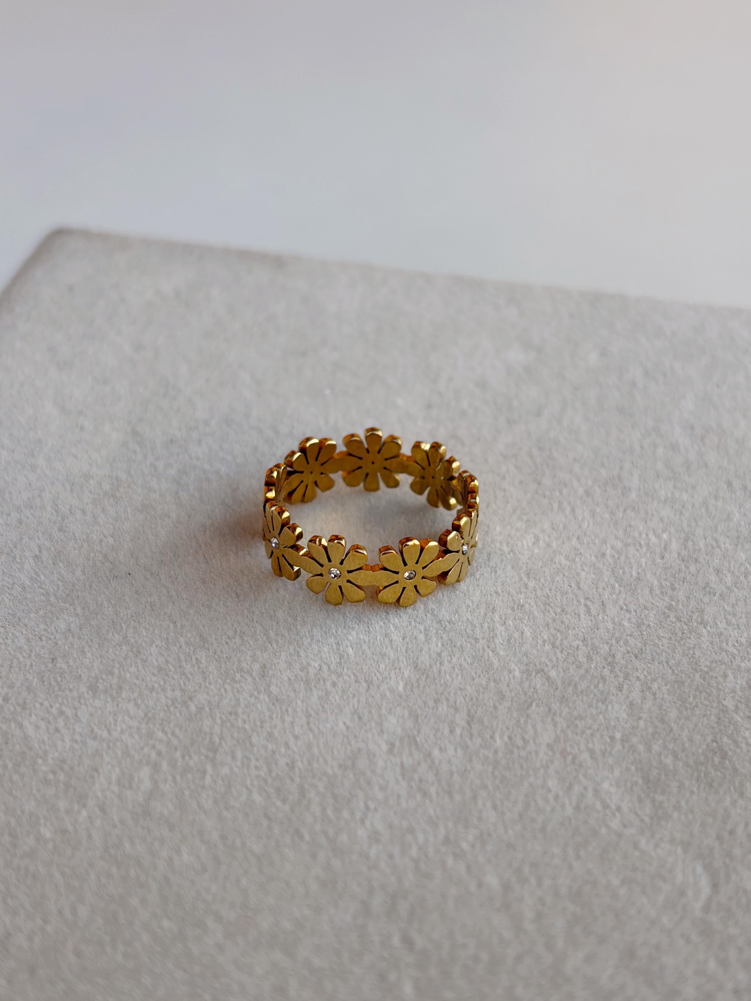 Daisy Band