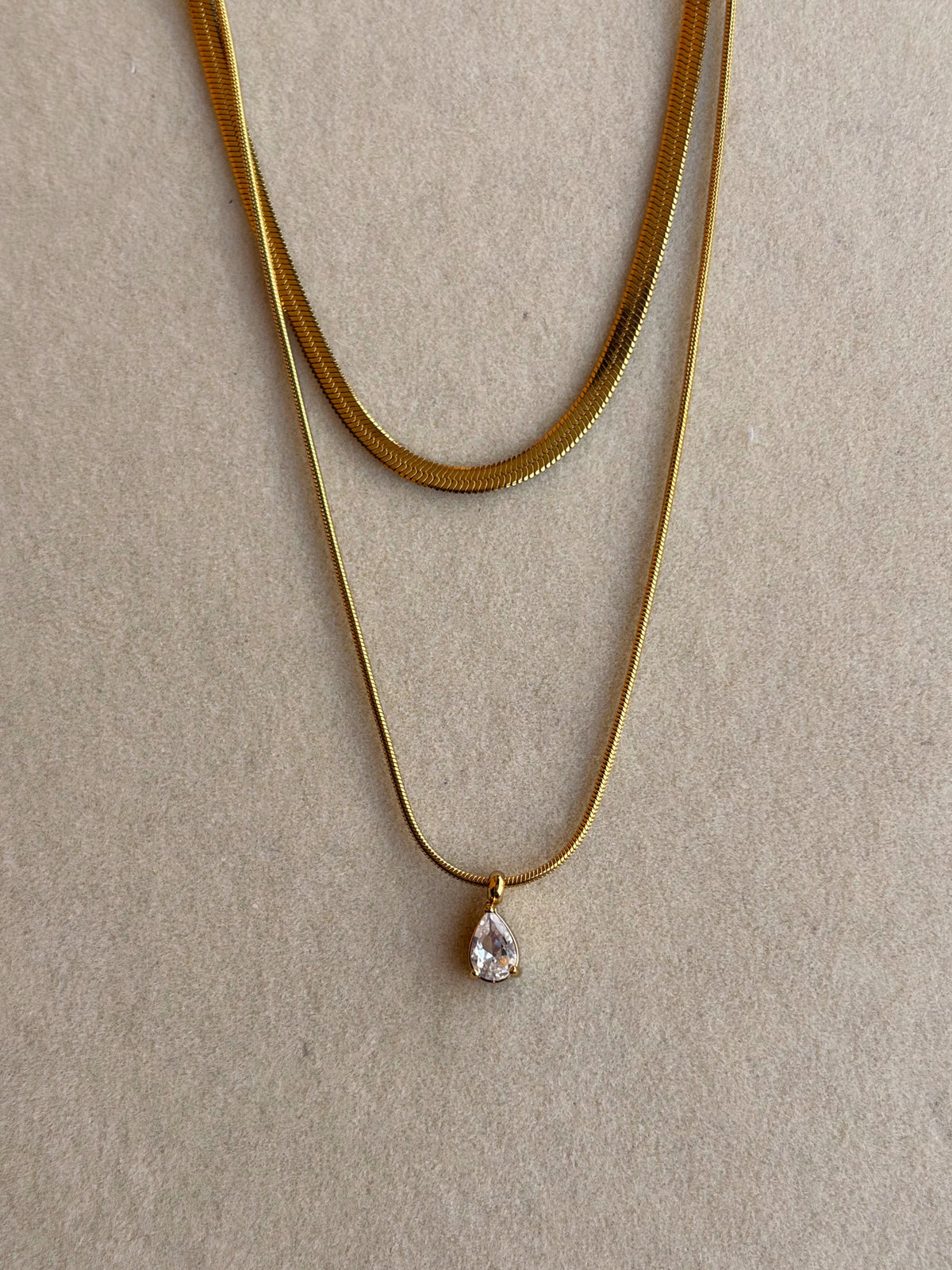Auri Necklace