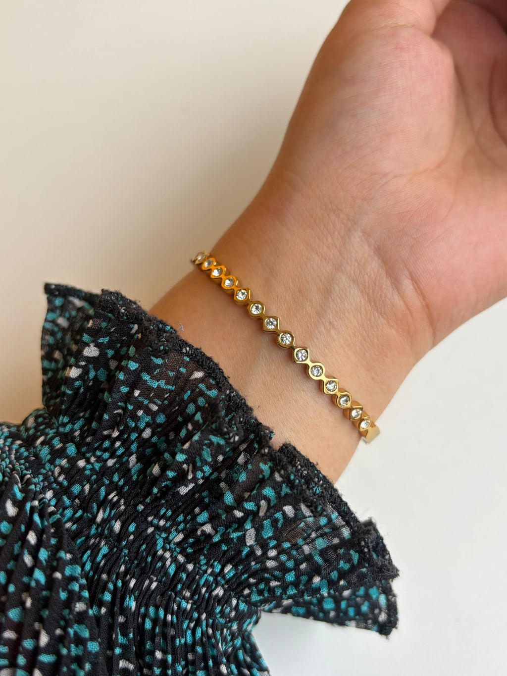 Vega Bracelet (2’4)