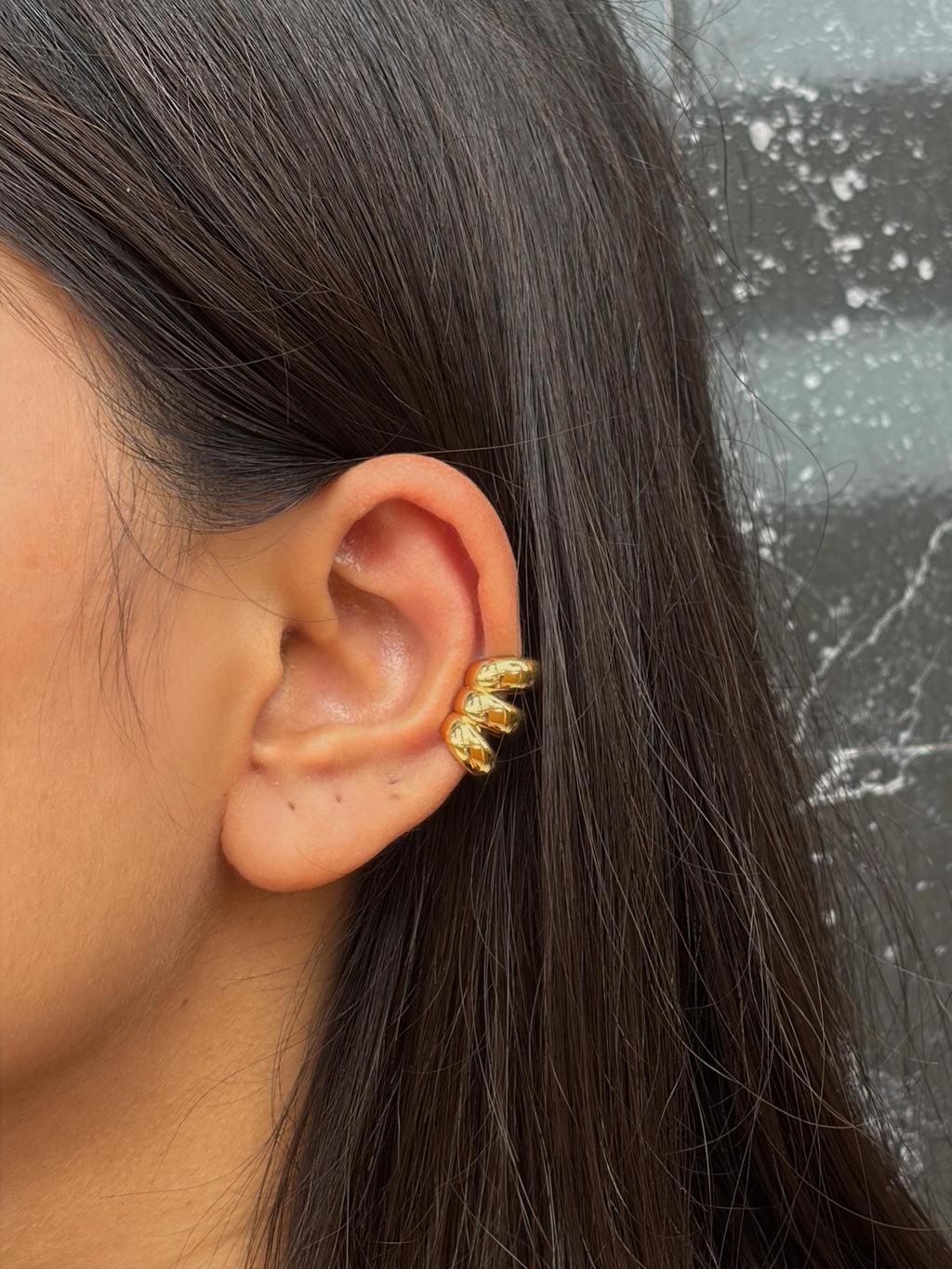 Velora Ear Cuff