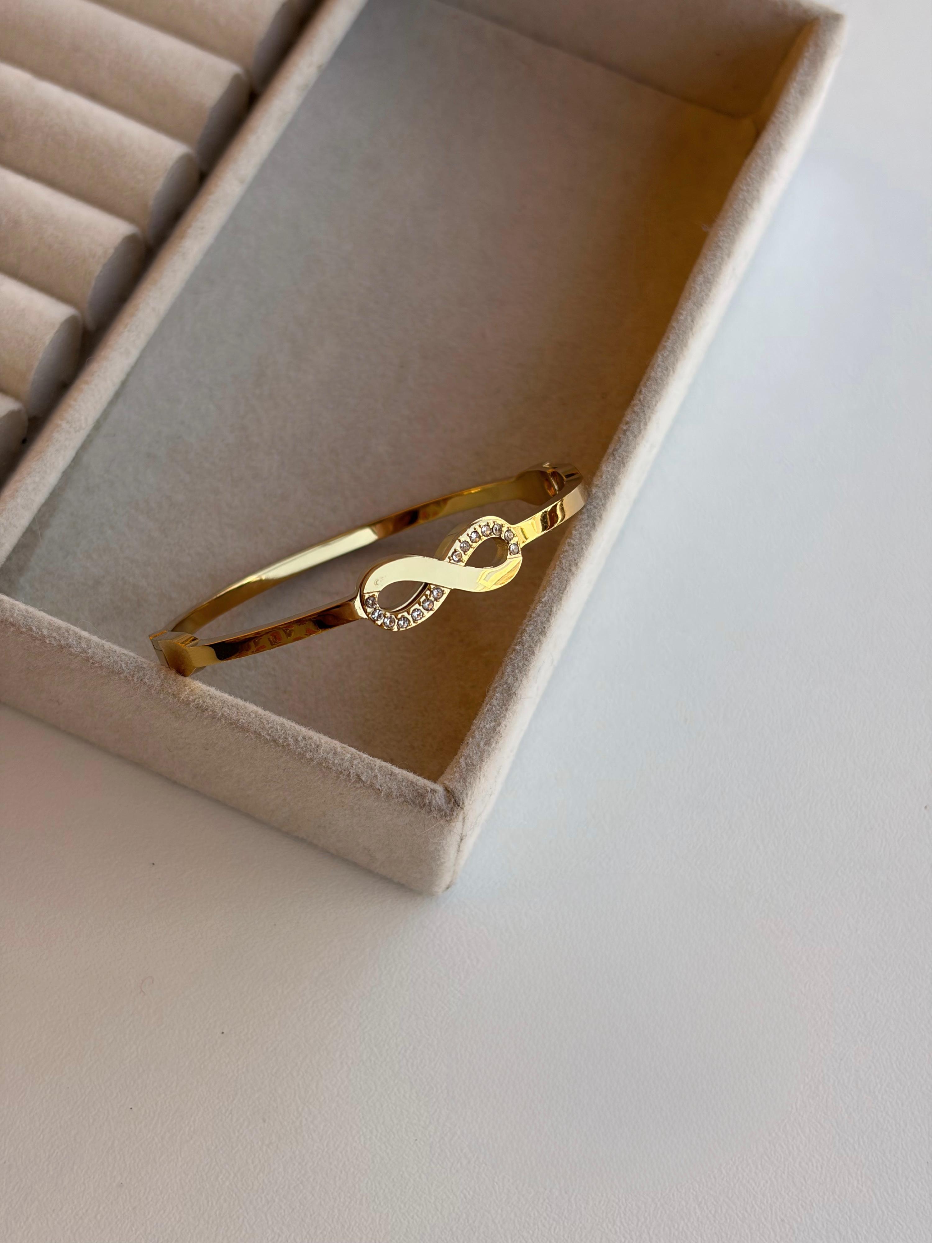 BABY SIZE BRACELETS