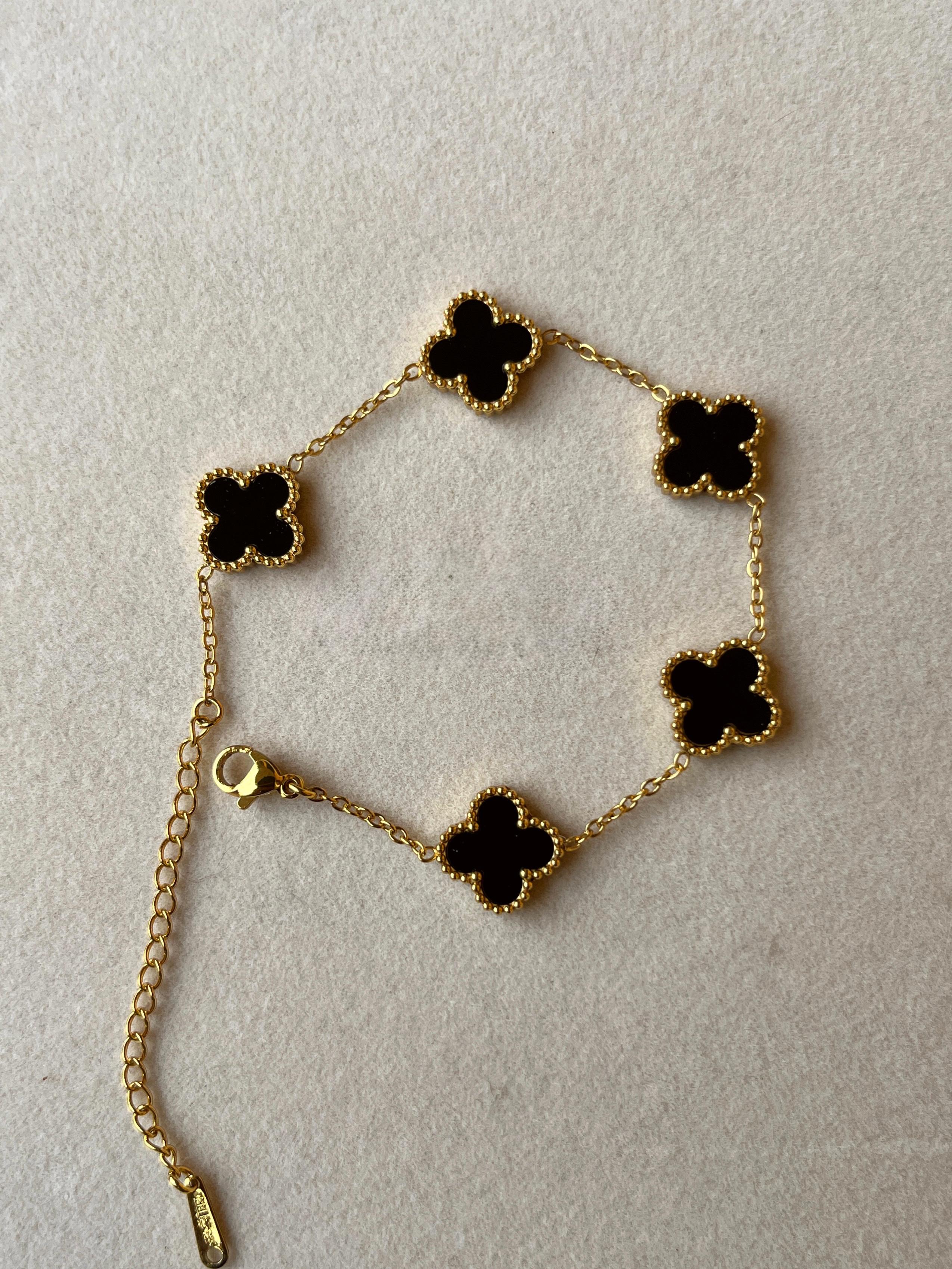 BLACK CLOVER BRACELET