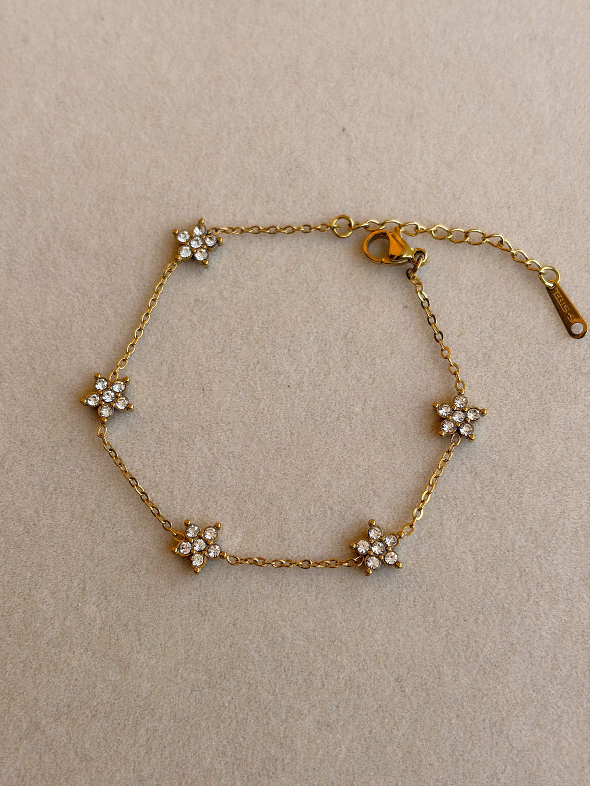 Aira Bracelet
