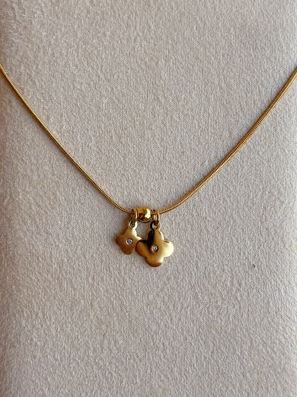 Duo clover necklace