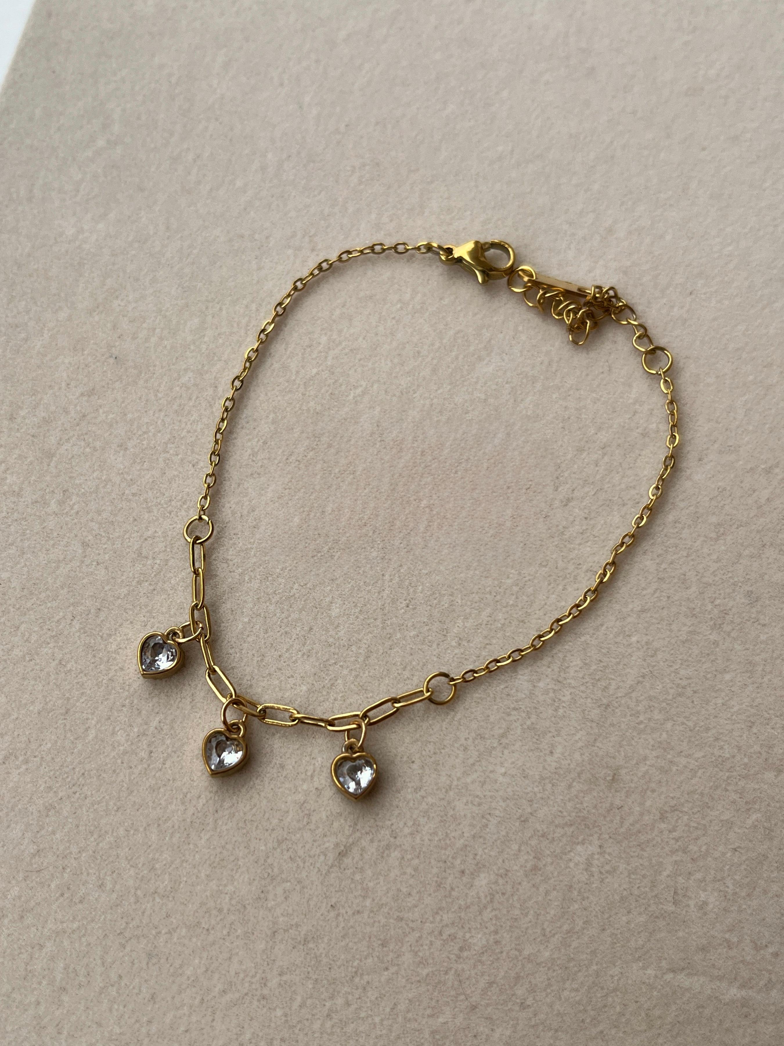HEARTSY CHARM BRACELET