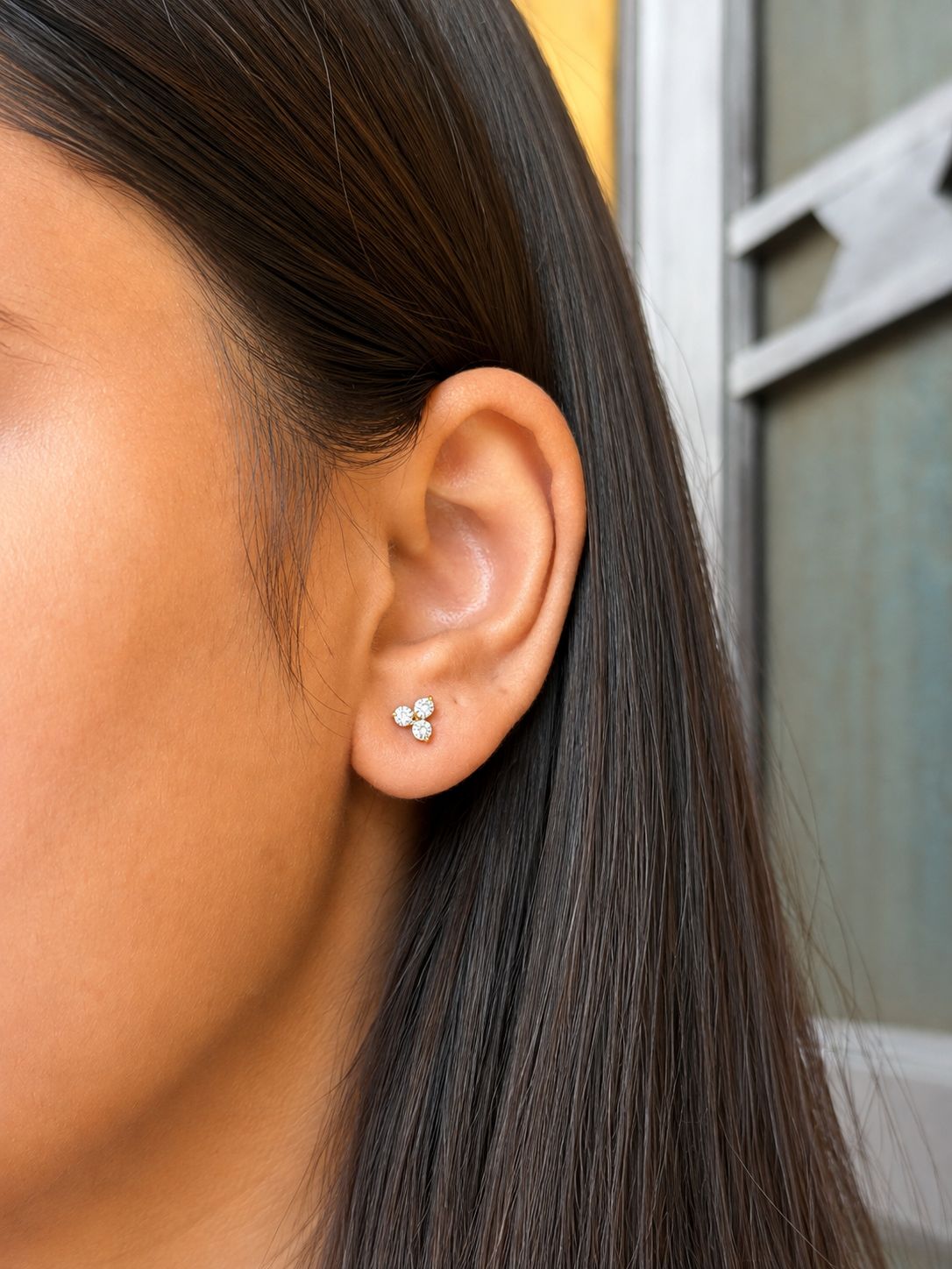Lumi ball back studs