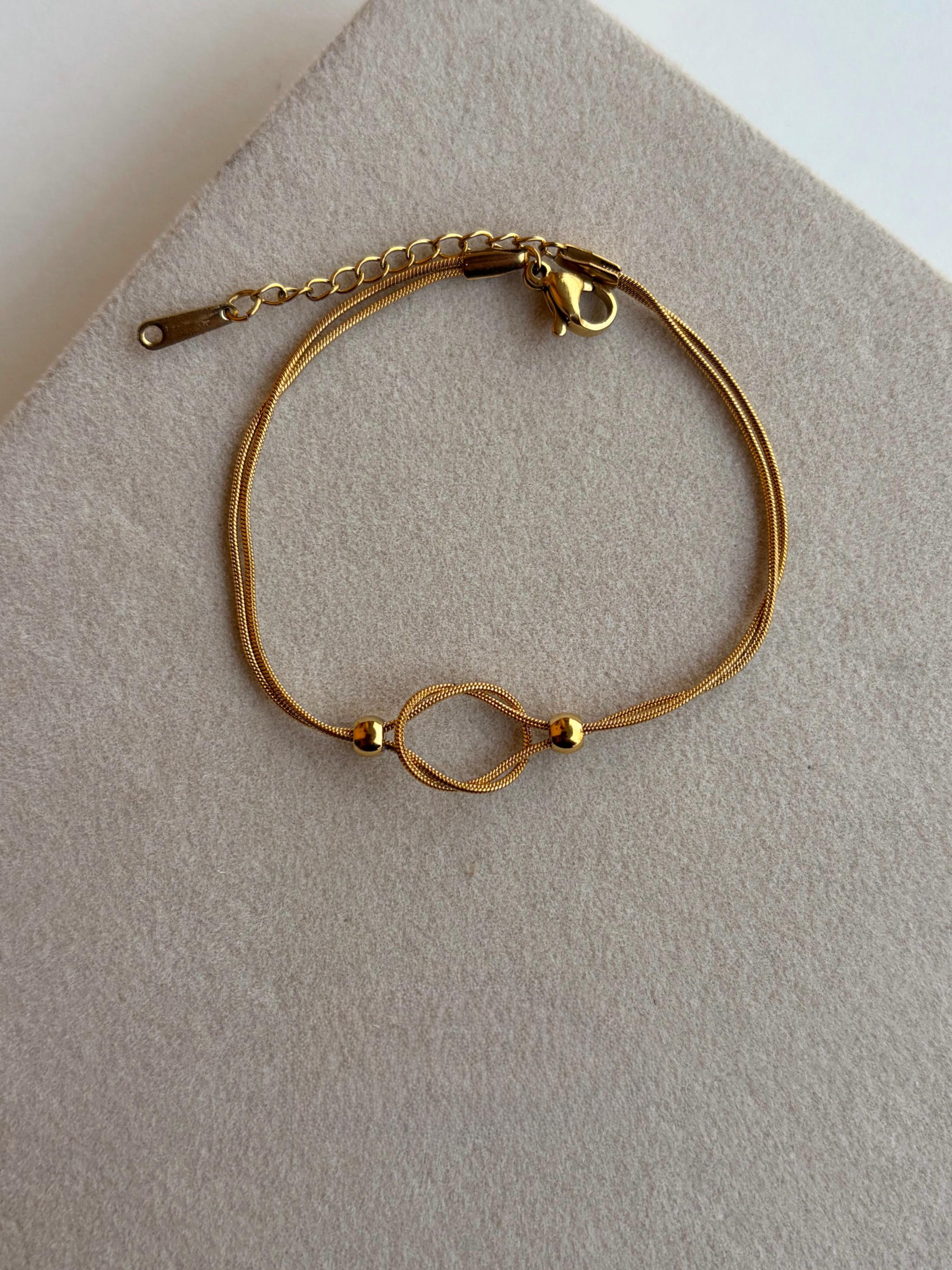 INFINTY ROPE BRACELET