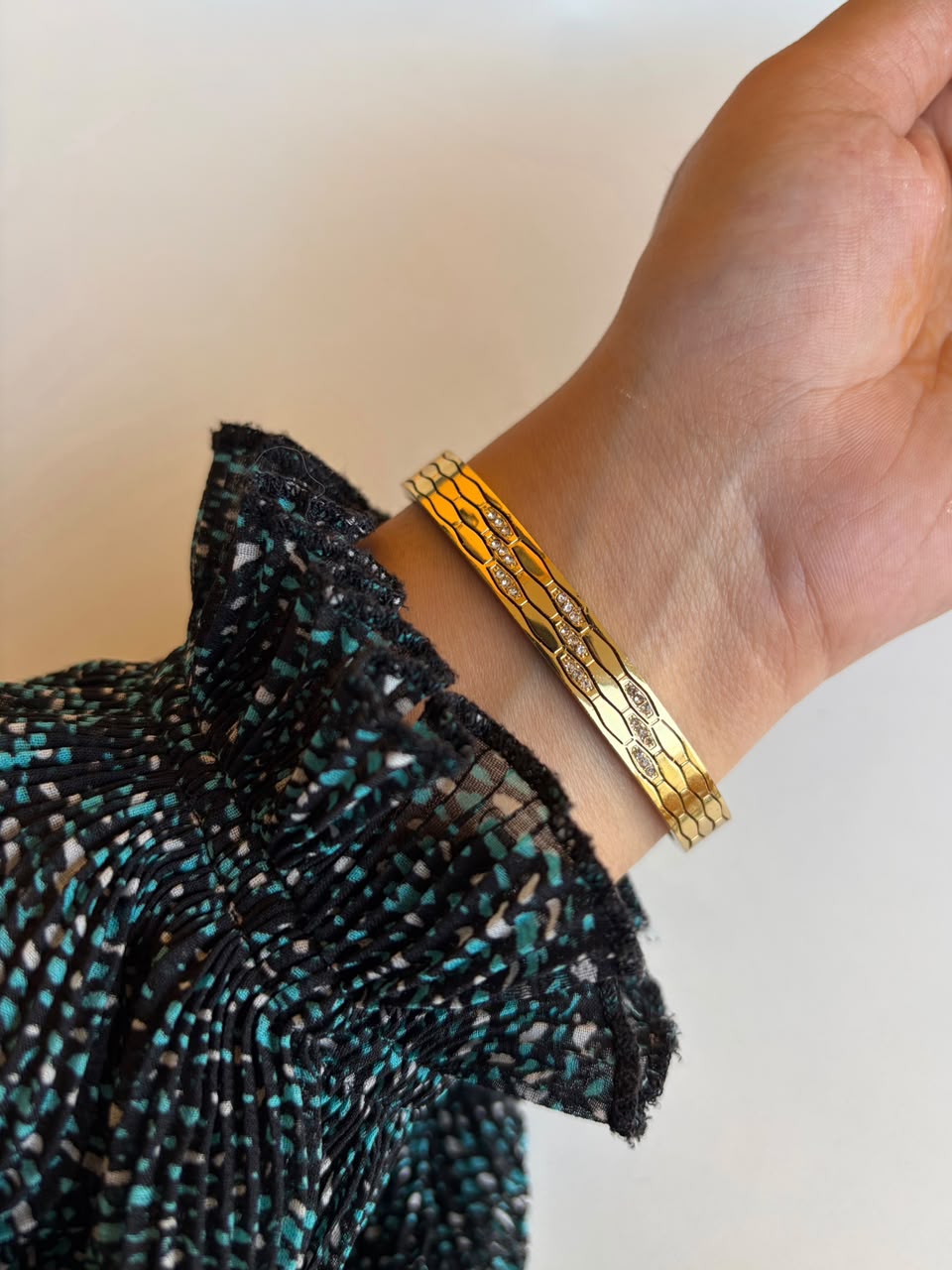 SOLID BRACELET